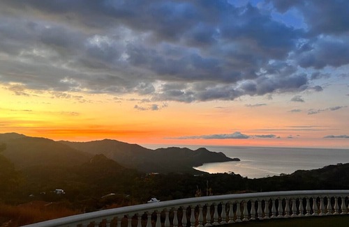 Rio Seco House | Just a few minutes to Playa Matapalo and beautiful beaches in Guanacaste