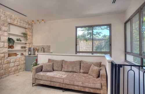 Safed Old City Villa | Keser HaSimta - Regal Villa in Old City of Tzfas!