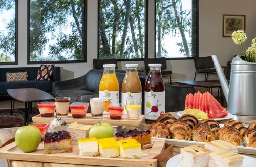 Katzrin Hotel | Keshet Yehonatan Country Lodging