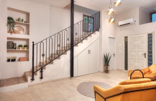 Artists Colony Apartment | Keter HaSimta - כתר הסמטה