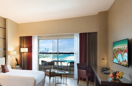 Abu Dhabi Hotel | Khalidiya Palace Rayhaan by Rotana