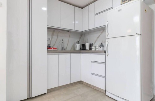 Mamilla Apartment | King David Suite/Parking in city center