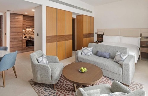 Dubai World Central House | King Studio Suite Near Al Maktoum Airport