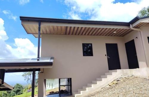 Bijagua House | La Cima Escondida Bijagua Rio Celeste 20 Min