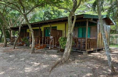 Manzanillo House | La Ensenada Lodge