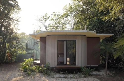 Santa Barbara House | La Pastillita Rooftop Hideaway - 2 bedroom house surrounded by nature
