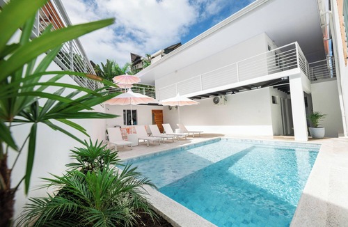 Barrio Ricos y Famosos Hotel | La Selva Boutique Hotel