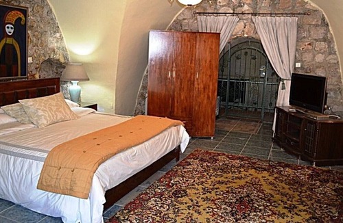 Artists Colony House | La Villa Guesthouse - Exceptional holiday home