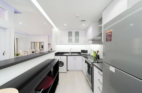 Jumeirah Beach Residence Apartment | Large aprt Dubai Jbr beach walk sea and wheel view
