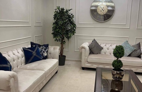 Suwailih Apartment | Large Luxe Apartment in the Heart of Amman