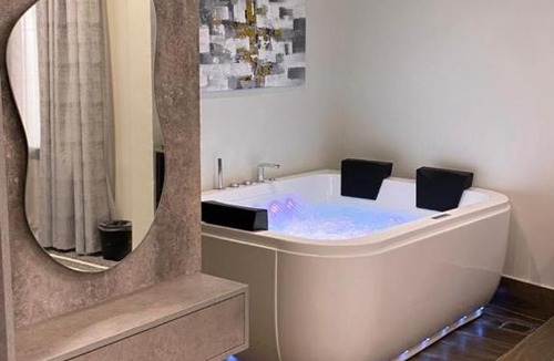 Nizwa Hotel | LAVENUE Hotel