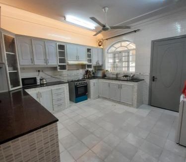 Seeb House | Leyla House