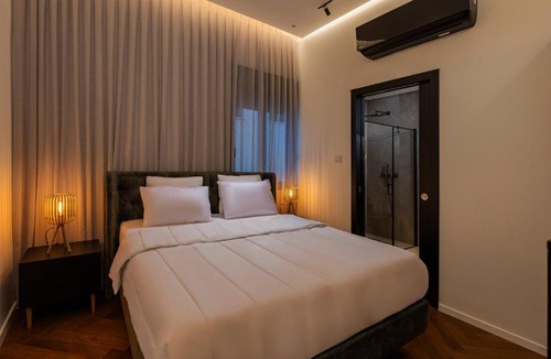 Tel Aviv City Center Apartment | Liav Dizengoff Square Residence 3BDR