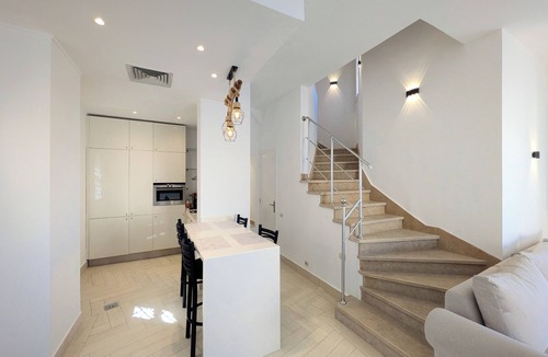 Soma Bay Apartment | Light & Airy Spacious Marina 3BR w Sauna & Hot tub & Free Beach - Seascape Stays