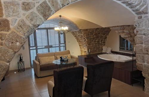 Acre Old City Cabin | Lighthouse Suite - Acre