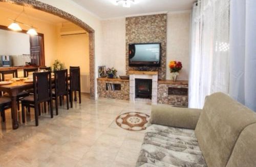Kfar Hoshen House | Lilia's House