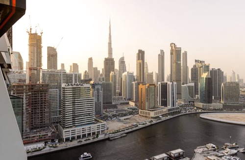 Business Bay Apartment | Livbnb-Classy 2B w/Jacuzzi & BurjKhalifa View