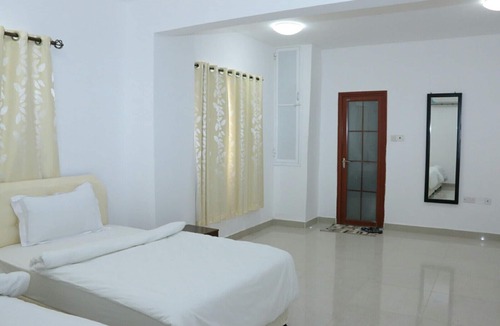 Al Maabilah Apartment | loban hotel apartment