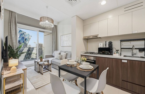 Downtown Dubai Apartment | Located Near Dubai Mall and Burj Khalifa, with Easy Access to Dubai Metro