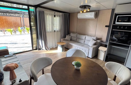 Tamarindo Cabin | Lovely 1-bedroom home with AC in charming Tamarindo - private and serene