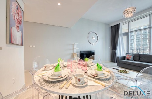 Downtown Dubai Apartment | Lovely One Bedroom in Blvd Crescent Tower by Deluxe Holiday Homes