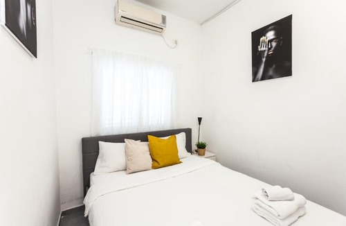 Kerem HaTeimanim Apartment | Lovley Apartment close to the beach and Carmel market