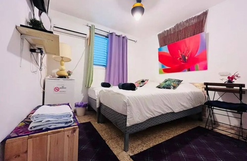 Neot HaKikar Bed & Breakfast | Lowest Place on Earth B&B Private Cosy Double Room Shared Bathroom and Kitchen