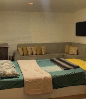 Azraq Apartment | Lozi House Cozy Stay