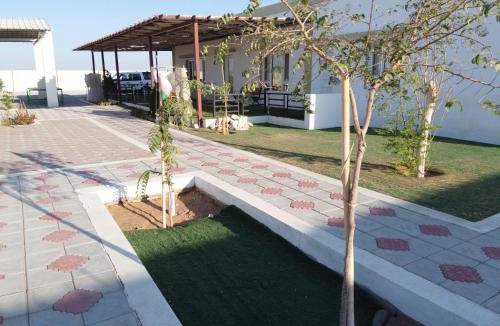 Bidiya House | Luban Camping House