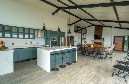 Sabana Redonda Cabin | LUMINOUs Luxury Cabin, Poas Volcano