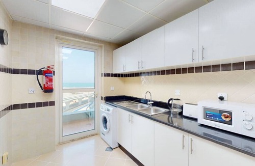 Dubai Marina Apartment | Lux 3 Bed I Prime Marina Stay I Close to JBR Beach I Zen Tower