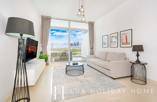 Palm Jumeirah Apartment | LUX - Opulent Island Suite Burj Khalifa View 2