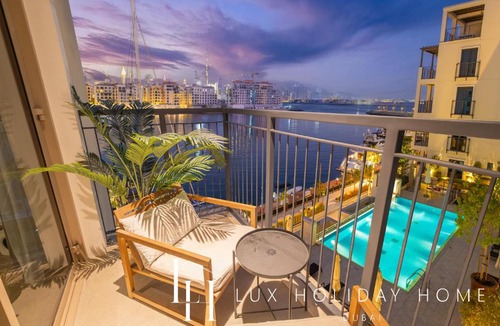 Dubai Apartment | LUX The Le Pont Sea View Suite