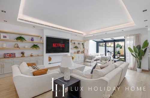 Dubai Apartment | LUX The Serene Springs Villa