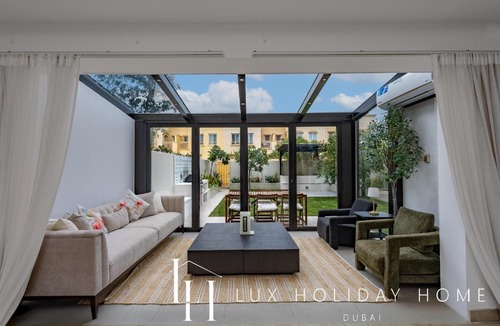 Dubai Apartment | LUX The Serene Springs Villa