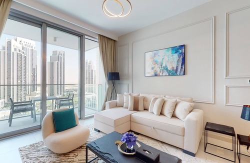Dubai Apartment | Luxe 1BR w/Stunning Sea Views and Infinity Pool