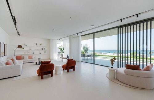 Ajman Villa | Luxe 4BR Villa | Private Pool & Beach | Al Zorah