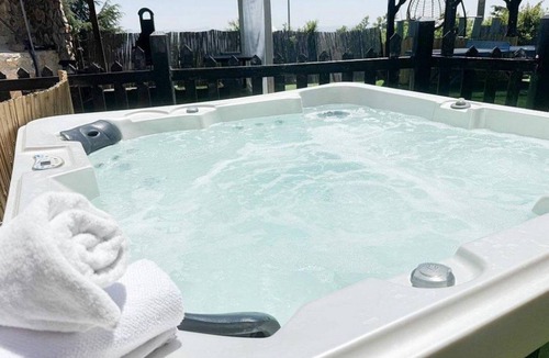 Nof Kinneret Villa | Luxe Sanctuary Villa Over Galilee