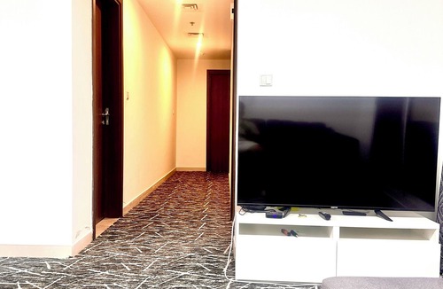 Dubai Apartment | Luxurious 1-bedroom apartment in a prime location close to Dubai airport