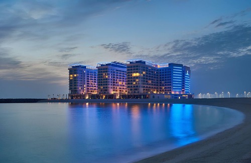 Ras Al Khaimah Apartment | Luxurious 2-bedroom beachfront apartment