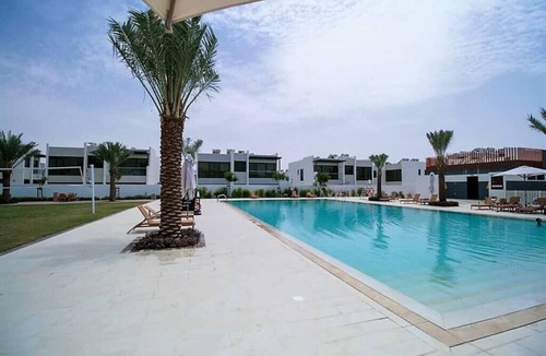 Dubai Villa | Luxurious 3 Bedrooms with Maid room Villa