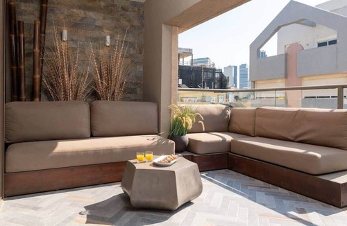 Kerem HaTeimanim Apartment | Luxurious 5BR Banana Beach Sea View by HolyGuest