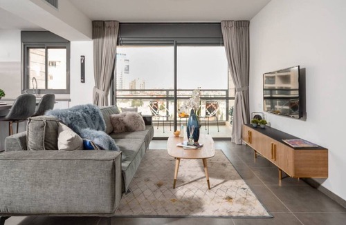Jerusalem Condo | Luxurious flat in residential area