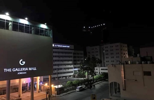 Al Swaifyeh Apartment | Luxurious studio 13 mins to downtown - few steps to great foods, cafes, shops