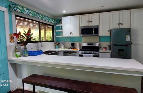 Ojochal House | Luxurious Three Bedroom at Casa Azul Rio!