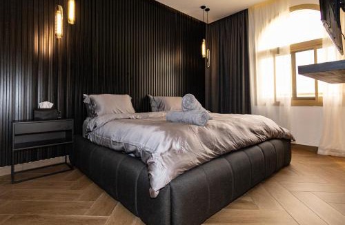 Dubai Villa | Luxurious Villa 5BHK with Pool BBQ and Full Time Housemaid Assistance - live in