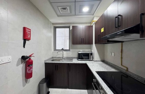 Al Danah Apartment | Luxury 1-bedroom fully furnished Lifeline apartment