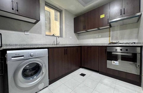 Al Danah Apartment | Luxury 1-bedroom fully furnished Lifeline apartment