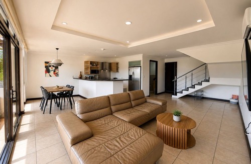 Santa Ana Apartment | Luxury 2-Story Penthouse with Private Jacuzzi