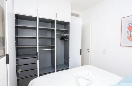 Tel Aviv Promenade Apartment | Luxury 2BD Beach Apartment 210